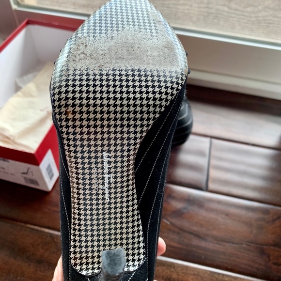 Salvatore Ferragamo striped heels - Picture 6 of 10